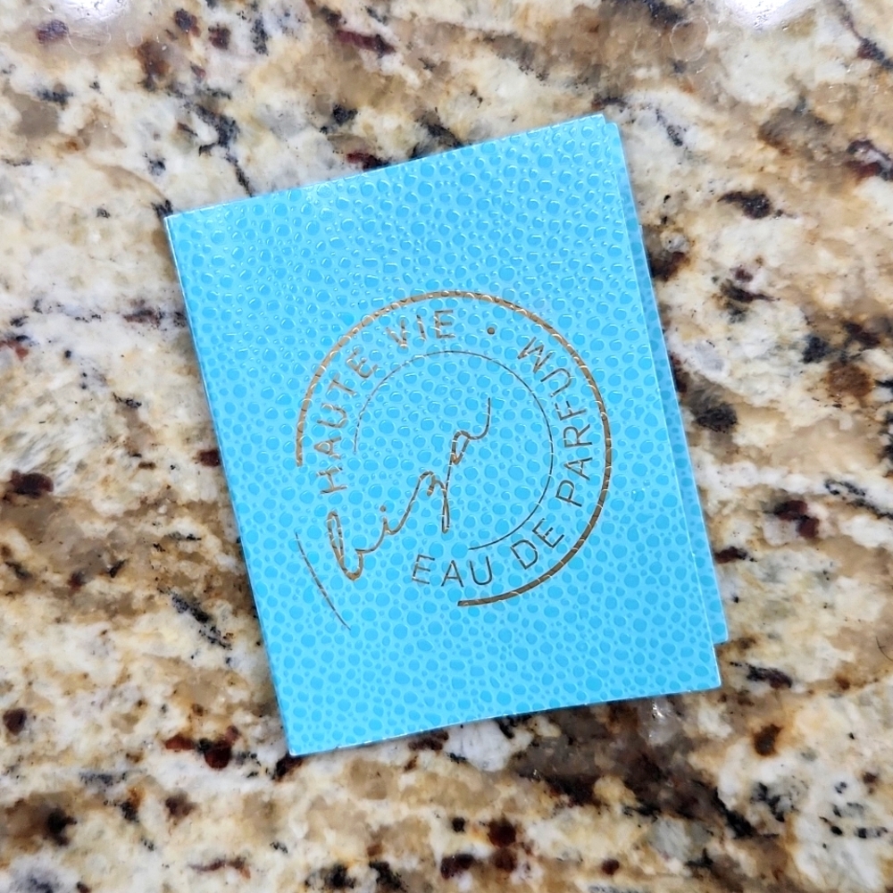 Haute Vie Ibiza sample